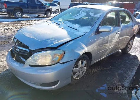 2005 Toyota Corolla Le z USA, uszkodzony, nr VIN 2T1BR32E95C558337